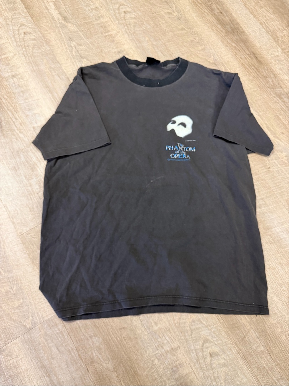1986 Phantom of the Opera Black Graphic Tee Single Stitch
